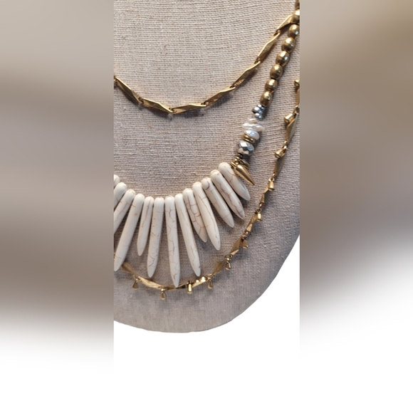 Stella & Dot Zuni Layered Necklace - Picture 6 of 10